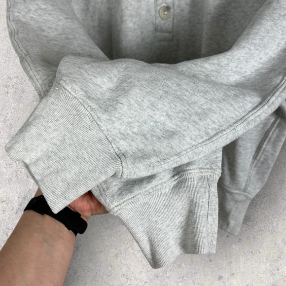 Abercrombie Soft Collection Drama Wedgey Henley Cropped 90s Sweatshirt Sz Medium - Picture 4 of 15